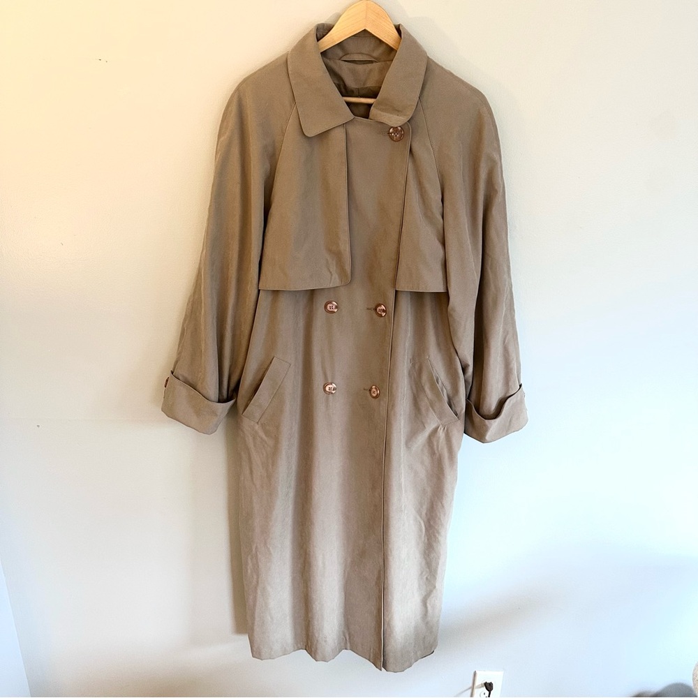 Elegant Women's Taupe Trench Coat
